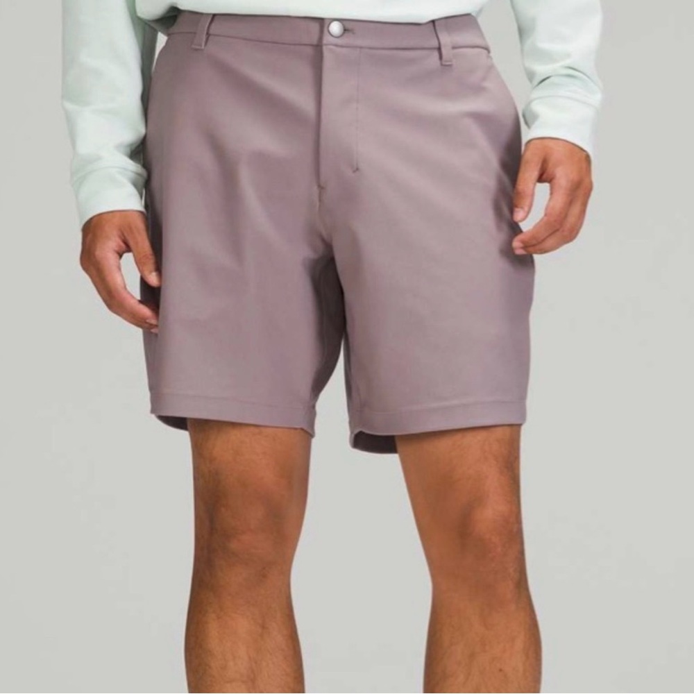 Lululemon Commission Classic Fit Short 7" *Cord Lunar Rock Mens Sz. 32